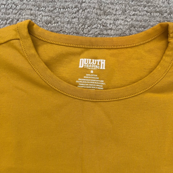 Duluth Trading Co Tank Top - Picture 2 of 3